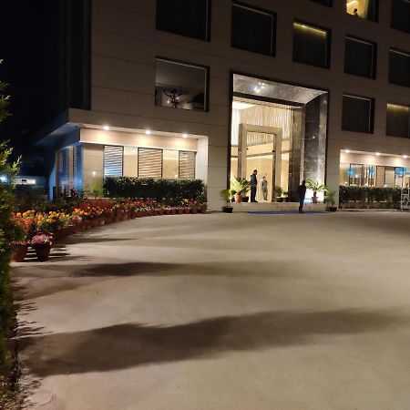 Novanta Jamshedpur Exterior photo